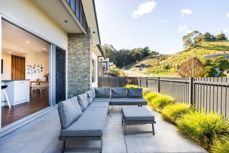 Photo of property in 3 Ridgeway Terrace, Taradale, Napier, 4112