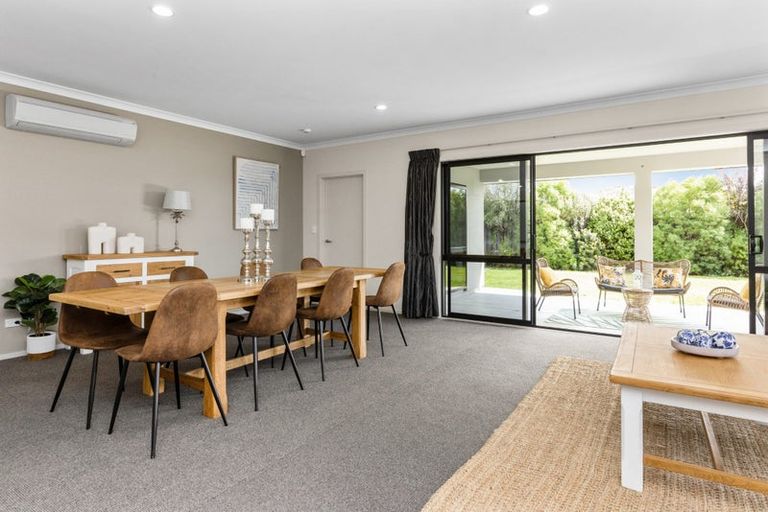 Photo of property in 19 Haast Place, Poraiti, Napier, 4112