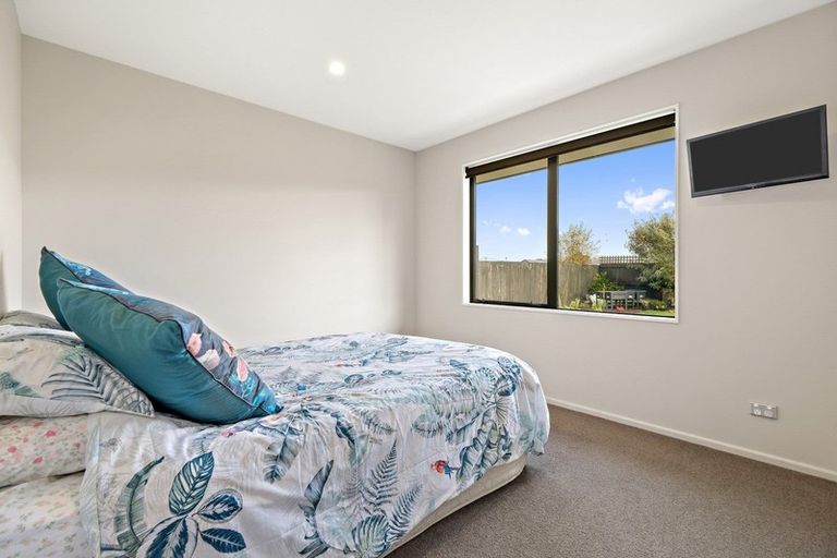 Photo of property in 41 Surfers Place, North New Brighton, Christchurch, 8083
