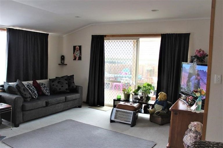 Photo of property in 1/11 Taiko Court, Northpark, Auckland, 2013