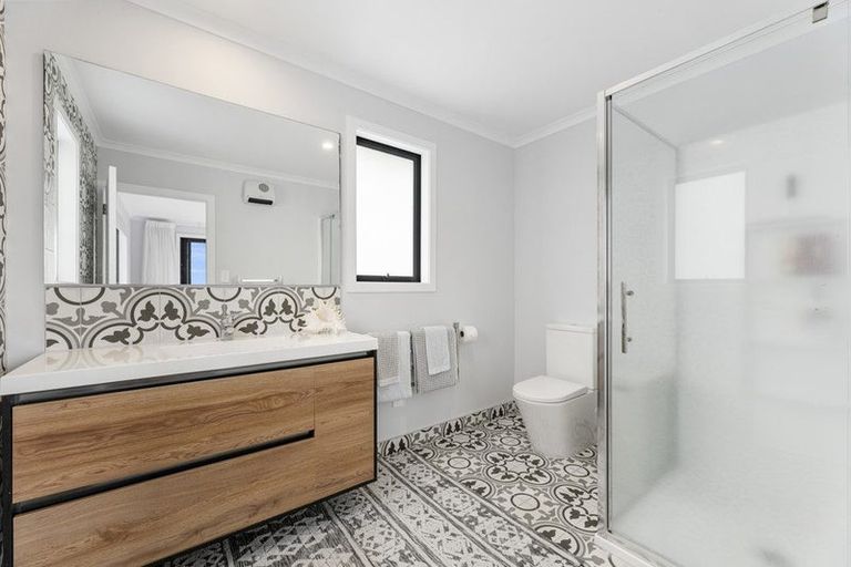 Photo of property in 16a No 2 Road, Te Puke, 3119