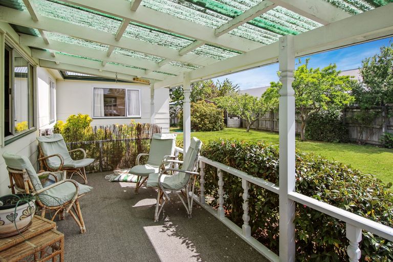 Photo of property in 4 Hallewell Road, Twizel, 7901