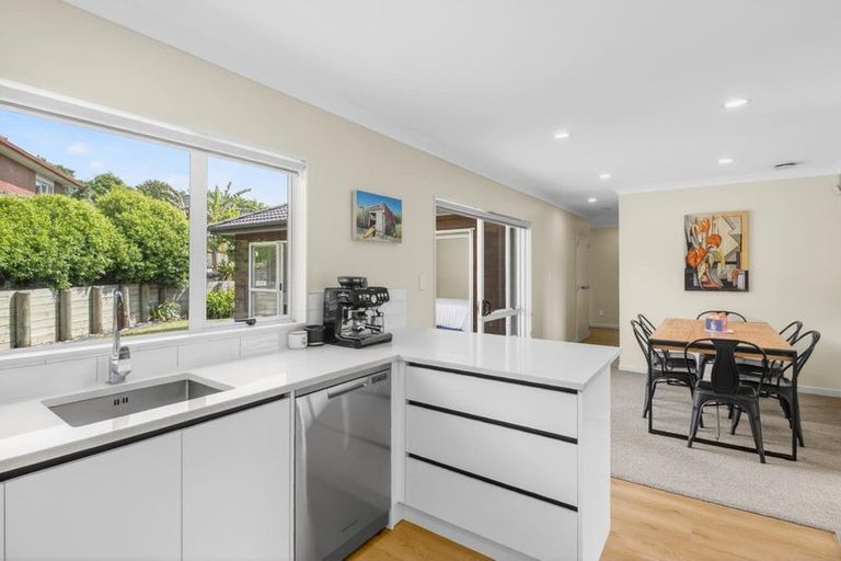 Photo of property in 20 Cartmel Avenue, Massey, Auckland, 0614