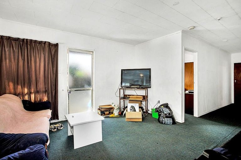 Photo of property in 27 Rosehill Drive, Rosehill, Papakura, 2113