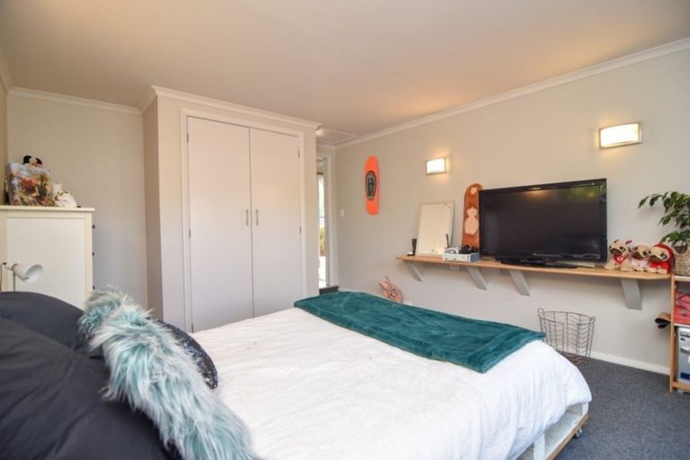 Photo of property in 23 Armstrong Avenue, Carterton, 5713