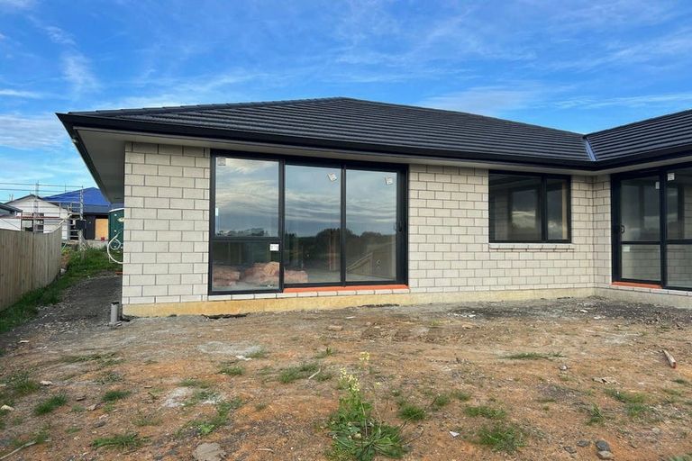 Photo of property in 14 Paul Way, Pokeno, 2402