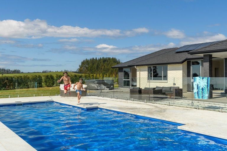 Photo of property in 74a Walter Henry Drive, Omanawa, Tauranga, 3171