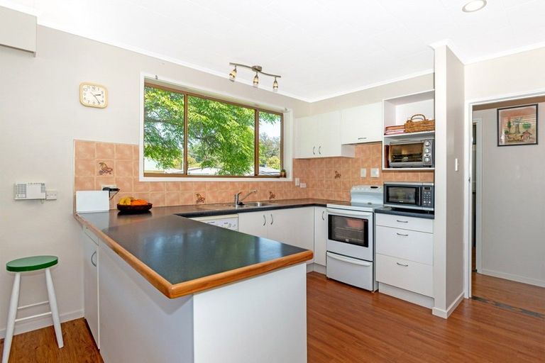 Photo of property in 13 Sunvale Crescent, Whataupoko, Gisborne, 4010