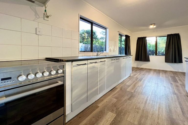 Photo of property in 324 Kaipara Coast Highway, Helensville, Kaukapakapa, 0871