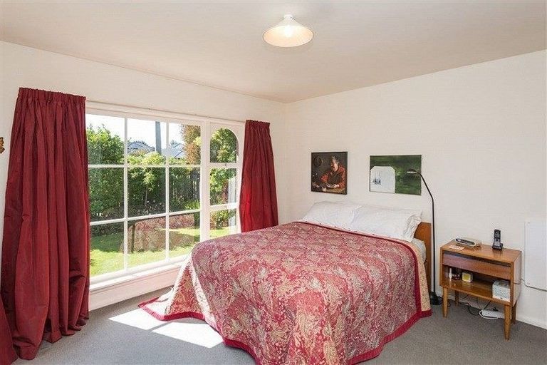 Photo of property in 30 Plynlimon Road, Fendalton, Christchurch, 8052