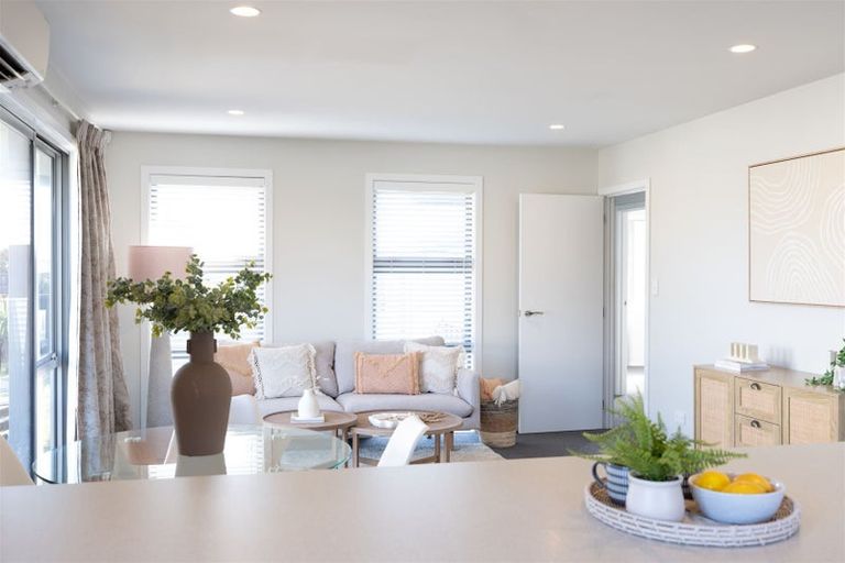 Photo of property in 32 Vancouver Crescent, Wainoni, Christchurch, 8061