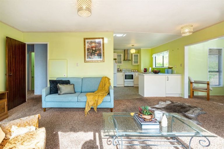 Photo of property in 2/30 Bentley Avenue, Glenfield, Auckland, 0629