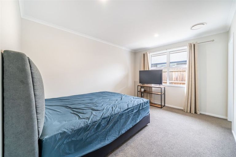 Photo of property in 8 Poulson Grove, Trentham, Upper Hutt, 5018