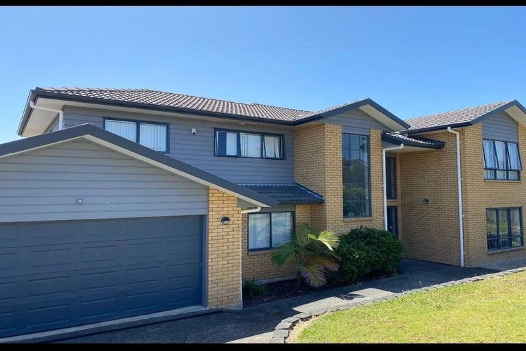 Photo of property in 21 Leafield Crescent, Henderson, Auckland, 0612