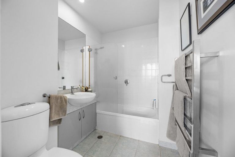 Photo of property in 6/12 Maunganui Road, Mount Maunganui, 3116