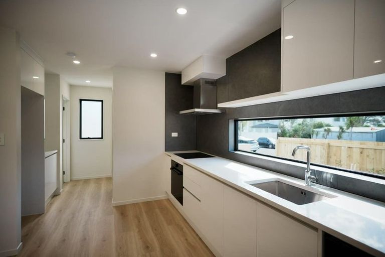 Photo of property in 20b Glenvar Road, Torbay, Auckland, 0630