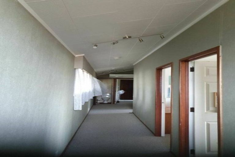 Photo of property in 4 Arthur Place, Opaheke, Papakura, 2113