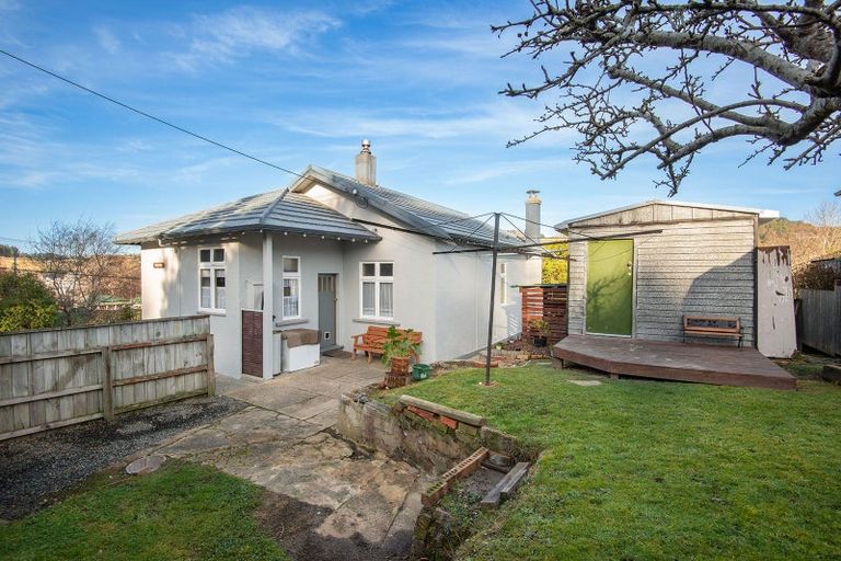 Photo of property in 2 John Street, Abbotsford, Dunedin, 9018