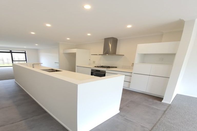 Photo of property in 4b Nohoanga Road, Karaka, Papakura, 2113