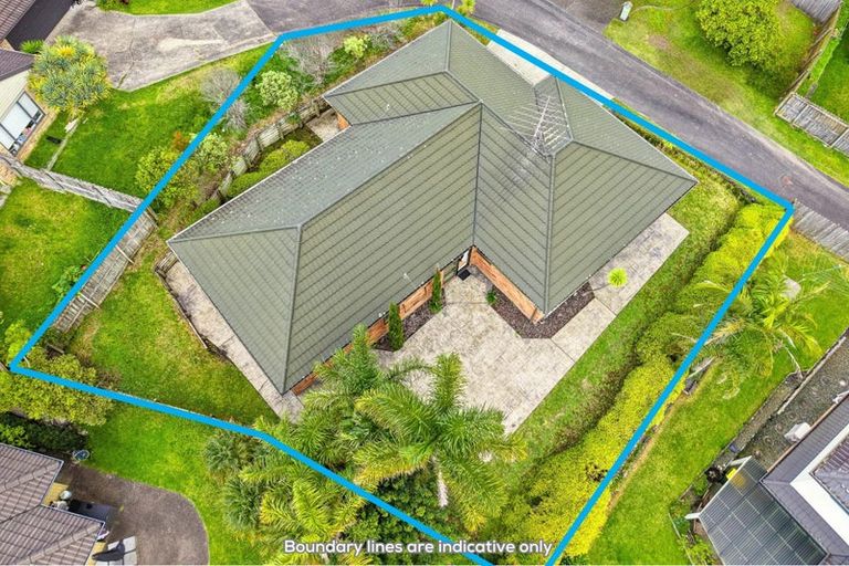 Photo of property in 19 Black Teal Close, Unsworth Heights, Auckland, 0632