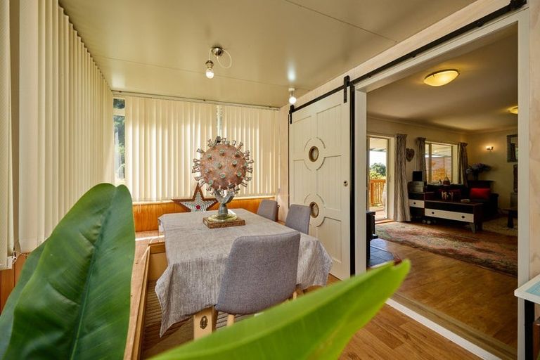 Photo of property in 17 Makura Road, Goose Bay, Kaikoura, 7374