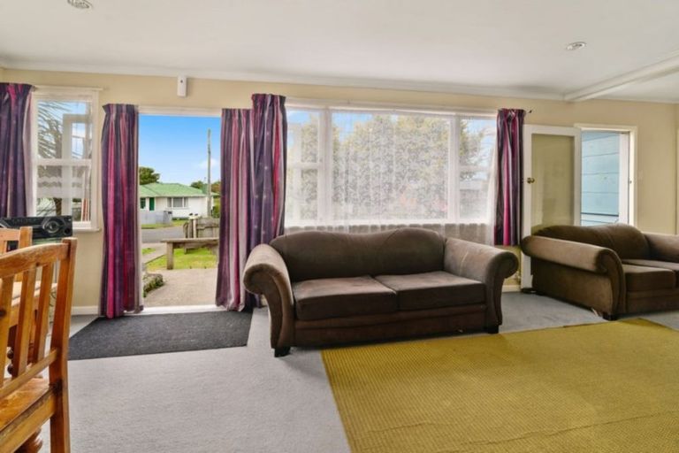 Photo of property in 8 Park Road, Western Heights, Rotorua, 3015