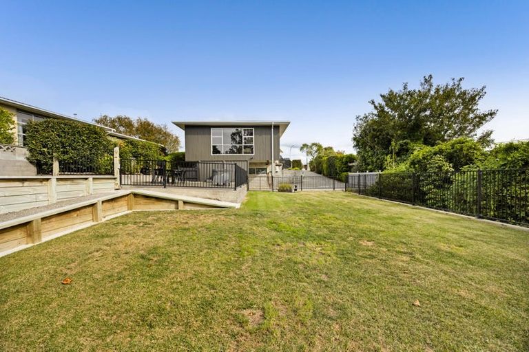 Photo of property in 20 Truby King Street, Merrilands, New Plymouth, 4312