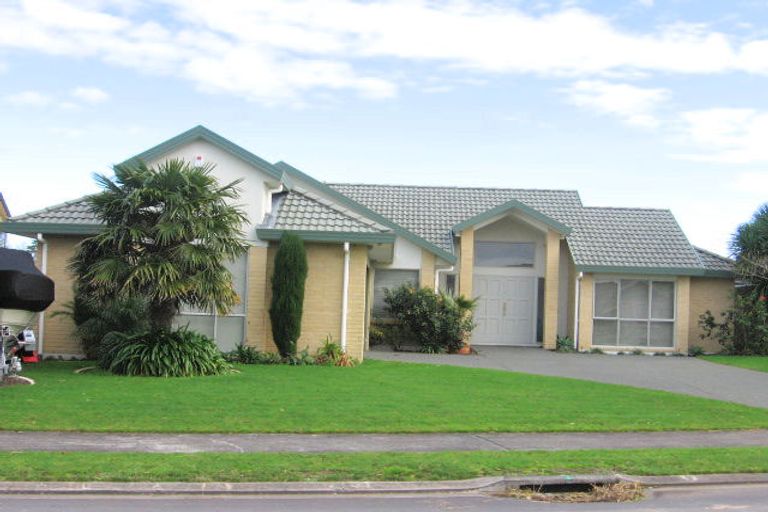 Photo of property in 9 Emyvalie Place, Dannemora, Auckland, 2016