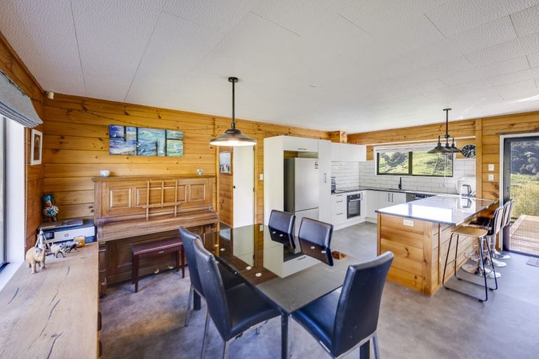 Photo of property in 863 Puketitiri Road, Puketapu, Napier, 4182