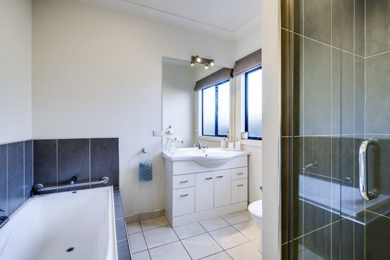 Photo of property in 3 Portland Place, Poraiti, Napier, 4112