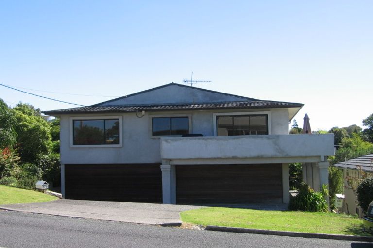 Photo of property in 2/84 Castor Bay Road, Castor Bay, Auckland, 0620