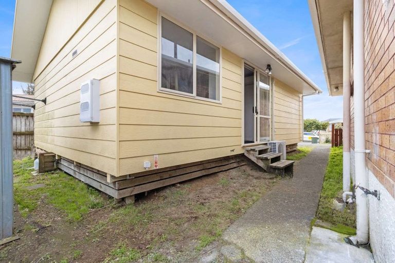 Photo of property in 1 Gazeley Avenue, Silverdale, Hamilton, 3216