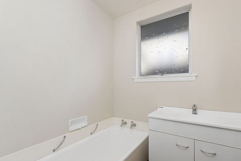 Photo of property in 15 Bristol Street, St Albans, Christchurch, 8014