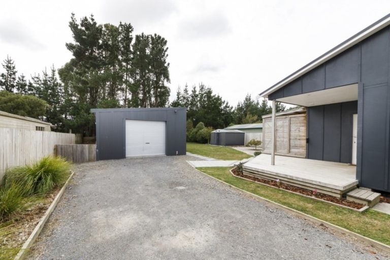 Photo of property in 37 Hewitts Road, Linton, Palmerston North, 4472