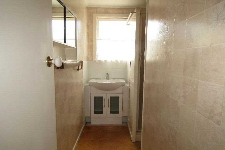 Photo of property in 27 Poihaere Street, Turangi, 3334