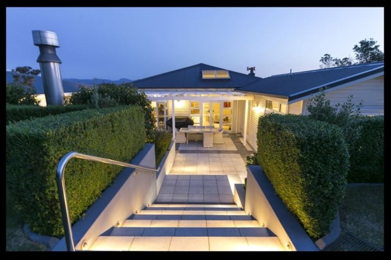 Photo of property in 82 Jubilee Road, Khandallah, Wellington, 6035