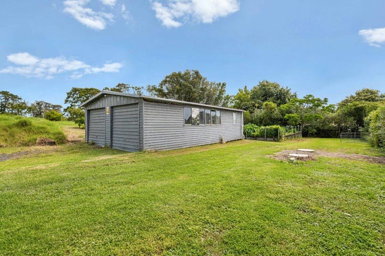Photo of property in 39 Nelson Road, Taupaki, Henderson, 0782