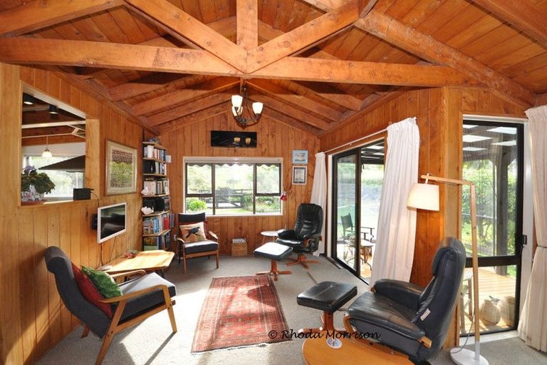 Photo of property in 43 Pahi Road, Paparoa, 0571