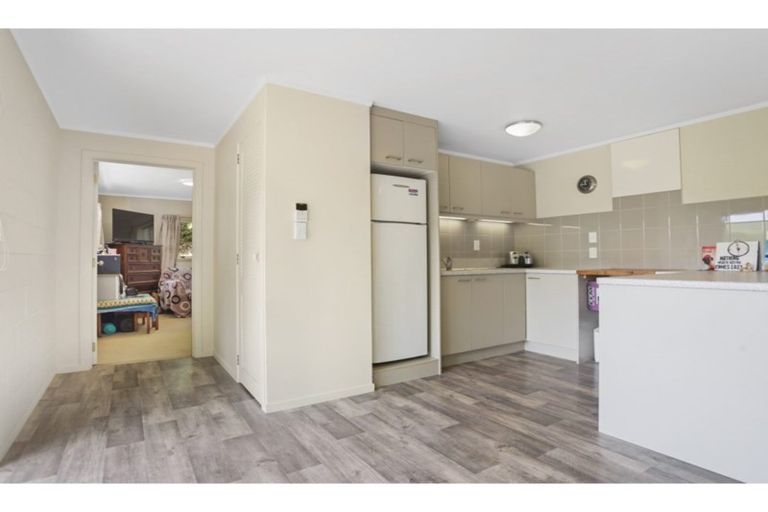 Photo of property in 1 Logan Road, Paeroa, 3600