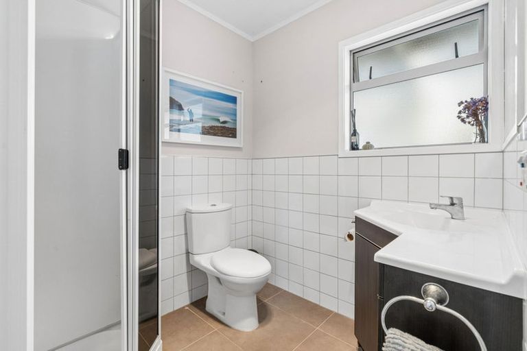 Photo of property in 30 Windsor Drive, Tairua, 3508