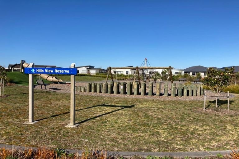Photo of property in 71 Hills View Drive, Papamoa, 3118