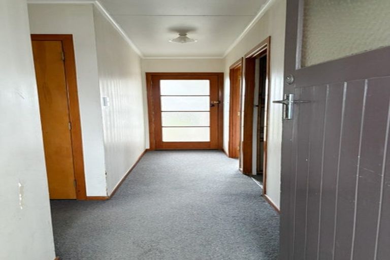 Photo of property in 21 Charlton Road, Gore, 9710