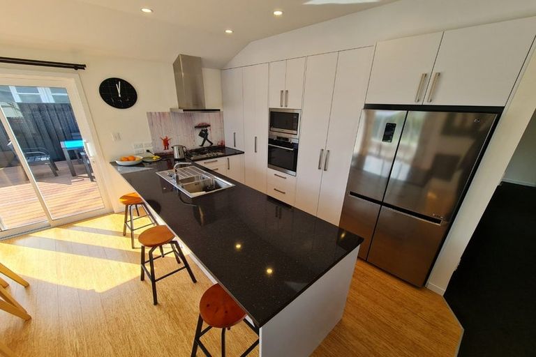 Photo of property in 21 Foster Street, Taita, Lower Hutt, 5011