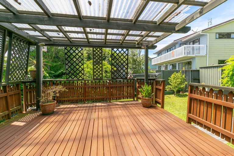 Photo of property in 2 Thurso Grove, Papakowhai, Porirua, 5024