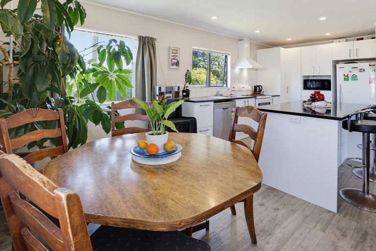 Photo of property in 11 Kanuka Place, Edgecumbe, 3120