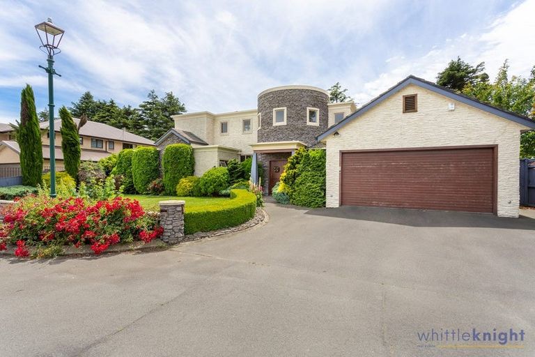 Photo of property in 6 Hogarth Lane, Burnside, Christchurch, 8053