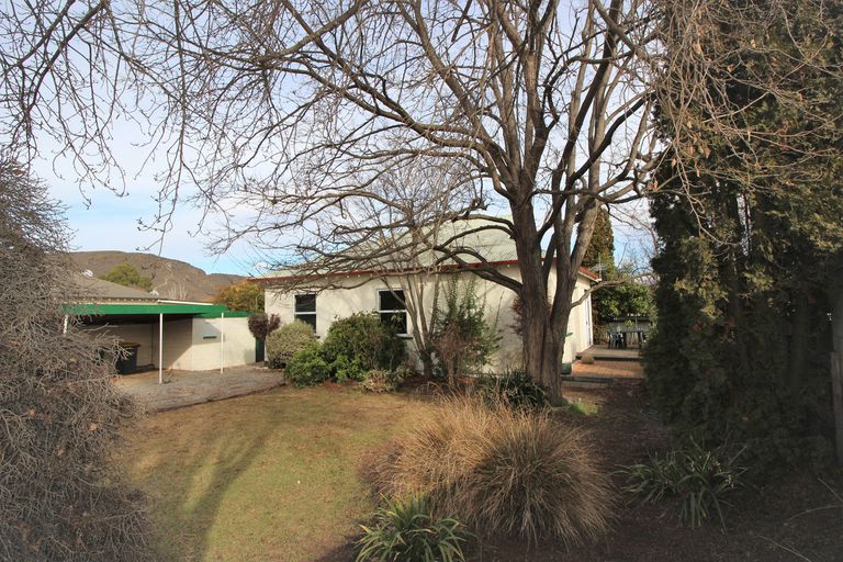 Photo of property in 1a Samson Street, Alexandra, 9320