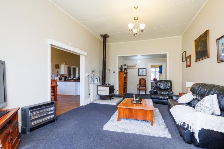 Photo of property in 81987 State Highway 2, Pahiatua, 4984