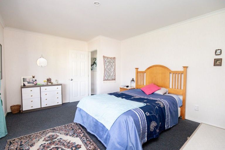 Photo of property in 8 Harris Place, Ngatea, 3503