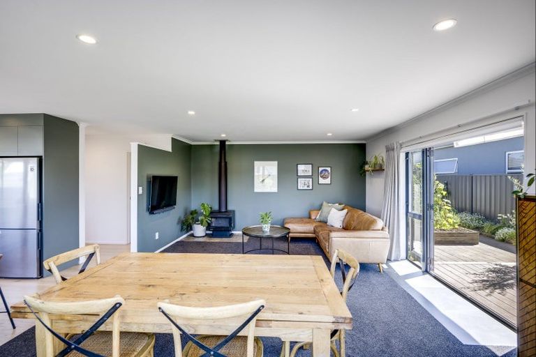 Photo of property in 152a Auckland Road, Greenmeadows, Napier, 4112